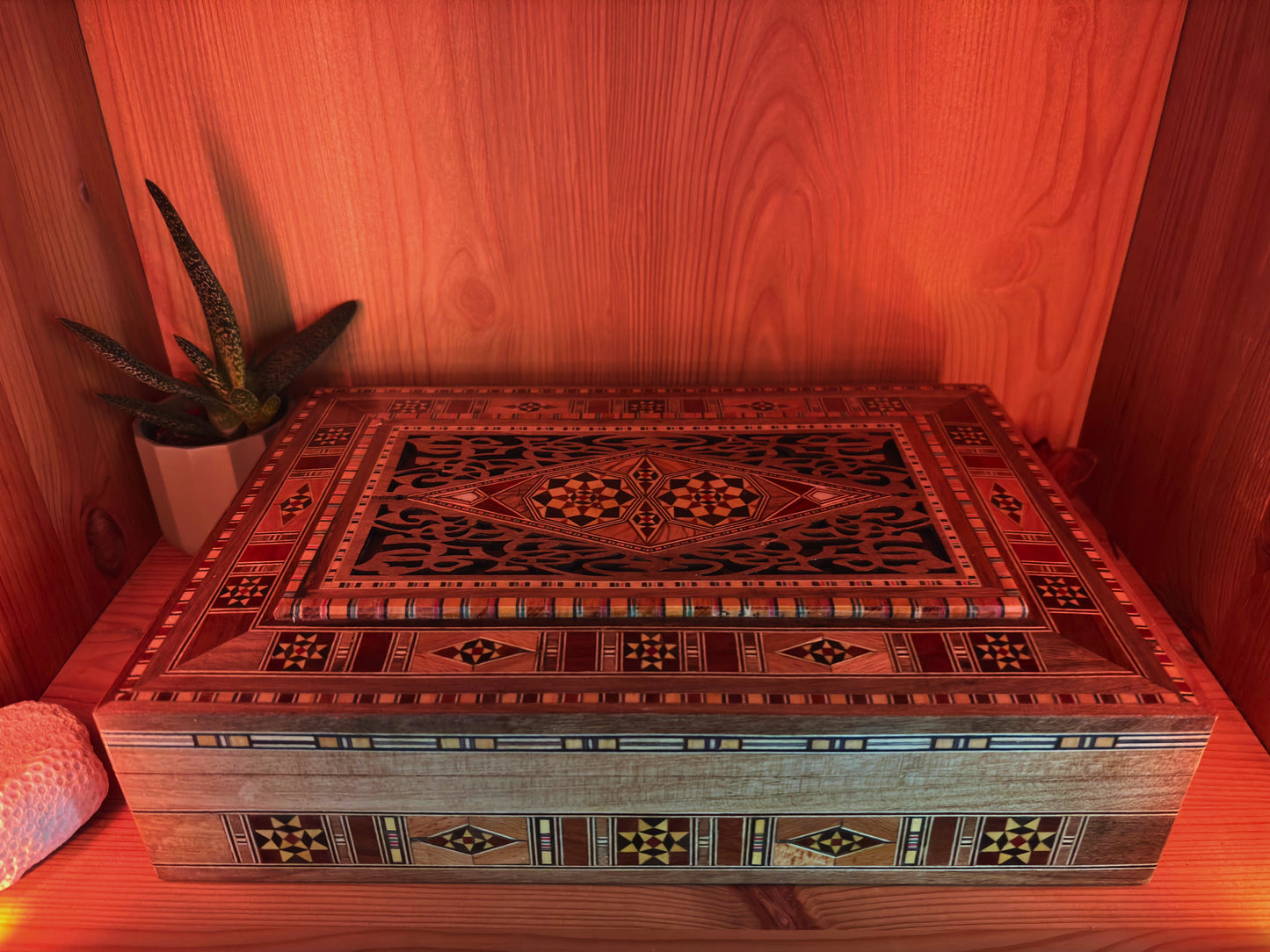 Large Rectangular Mosaic Box