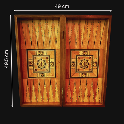 طاولة شطرنج و زهر دمشقية فاخرة من صنع الحرفي غابي الدايه – تصميم  كلاسيكي من الخشب الطبيعي