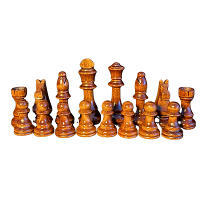 طاولة شطرنج و زهر دمشقية فاخرة من صنع الحرفي غابي الدايه – تصميم  كلاسيكي من الخشب الطبيعي